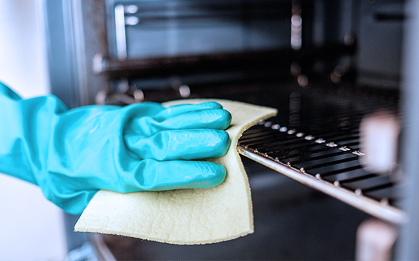 ČI&Scaron;ČENJE GOSPODINJSKIH APARATOV: PREPROSTO, HITRO IN PRIJETNO